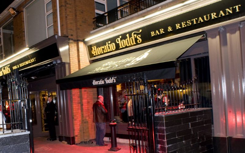 An image of outside Horatio Todds restaurant